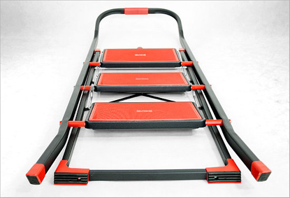 Drabina 3 stopniowa z matą antypoślizgową D2023HSR